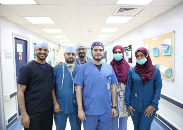 مستشفى النور التخصصي بمكة ينهي معاناة أربعينية من إنسداد القناة الأنفية