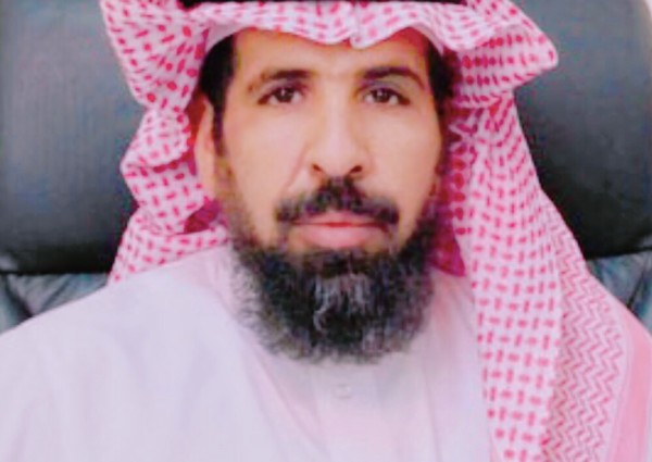 مدير مكتب تعليم محافظة الحائط يهنئ القيادة الحكيمة باليوم الوطني الـ88