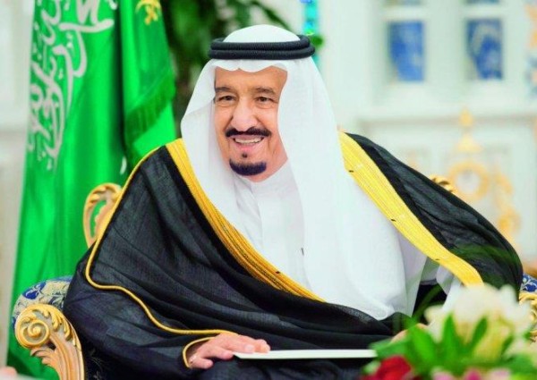 بينهم مهندسة صواريخ ومصمم ريبوتات.. تعرف على المتميزين الذين كرمهم خادم الحرمين بالقصيم وحائل