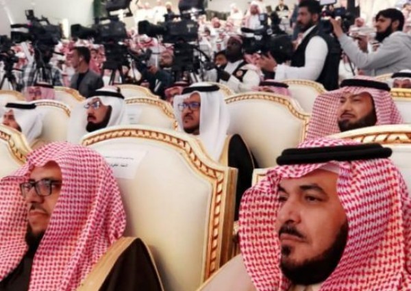 معالي وزير التعليم يكرم إدارة تعليم صبيا بدرع التميز في فئات “الطالب والمرشد والمعلمة والعمل التطوعي”