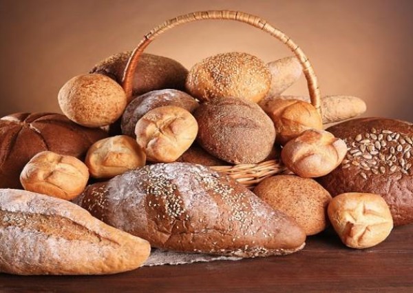 “الغذاء والدواء” تضع حداً أقصى لكمية الملح في الخبز.. وتلزم المصنعين والمستوردين به