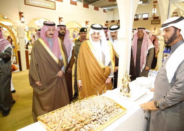 أمير الشرقية يُدشن مهرجان تمور الاحساء في نسخته السادسة