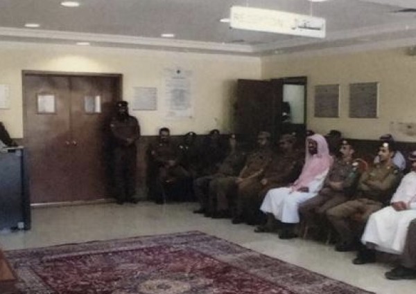 مدير شرطة رابغ يكرّم المتميزين بشرطة المحافظة