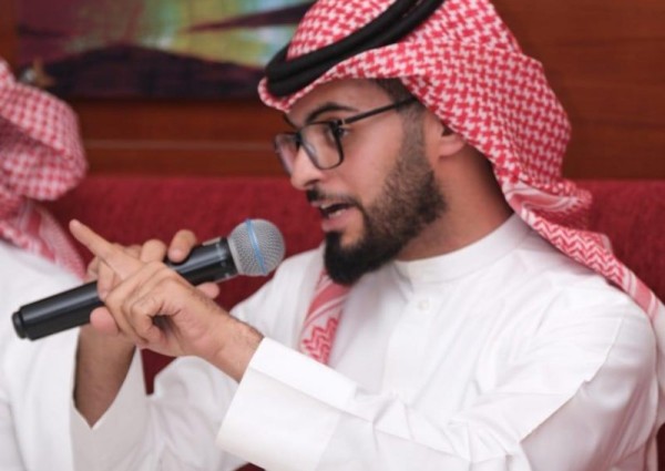 الغربة والفراغ و العُزلة صقلت موهبة يزيد بن سعود الشعرية