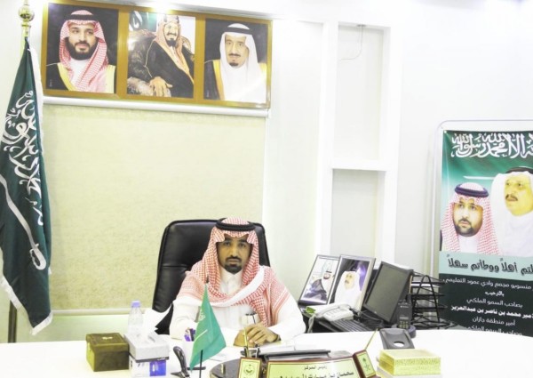 رئيس مركز “عمود” الريث يقف على الحالة الإنسانية “لاحقة السلمي”