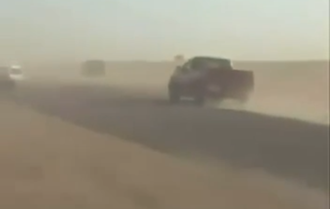 شاهد.. فيديو يوثق لحظة مطاردة الهاربين من السجن المركزي في الكويت