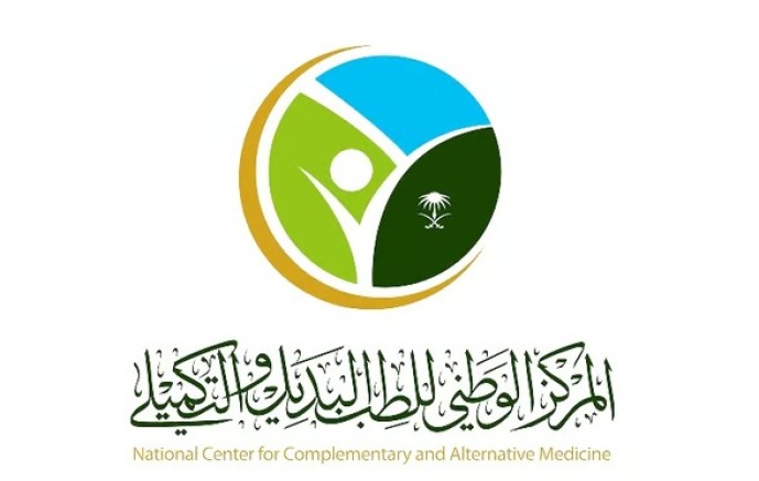 المركز الوطني يحذر من معلومات صحية غير موثوقة تُروّج باسم الطب البديل