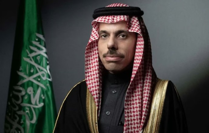 سمو وزير الخارجية ونظيره الكويتي يبحثان المستجدات الإقليمية هاتفياً
