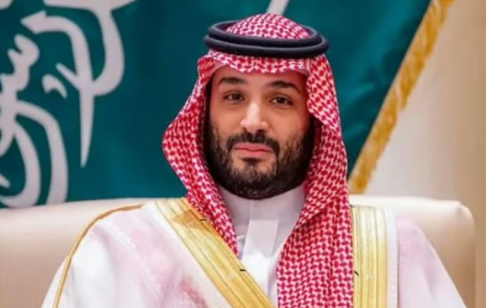 ولي العهد وماكرون يبحثان تطورات المنطقة ويؤكدان أهمية حرية الملاحة