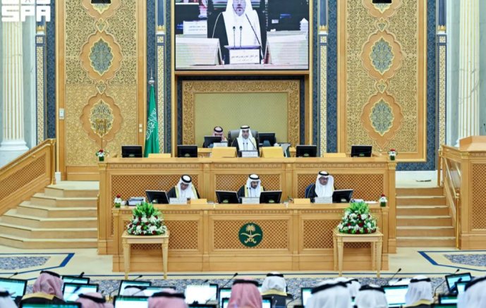 «الشورى» يصدر حزمة توصيات لتطوير الطيران والإعلام والطاقة
