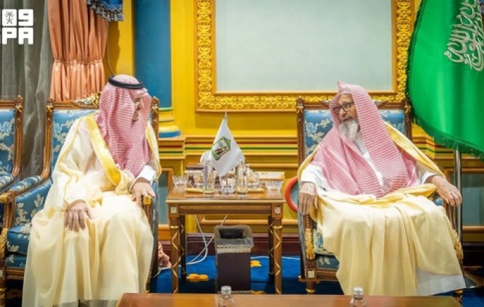 مفتي المملكة يستقبل رئيس ديوان المظالم ويؤكد أهمية تطوير القضاء الإداري
