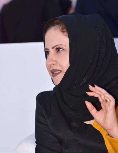 الروائية عبير سمكري: جدة تستحق معرضاً ثابتاً والحراك الثقافي دليل ذلك