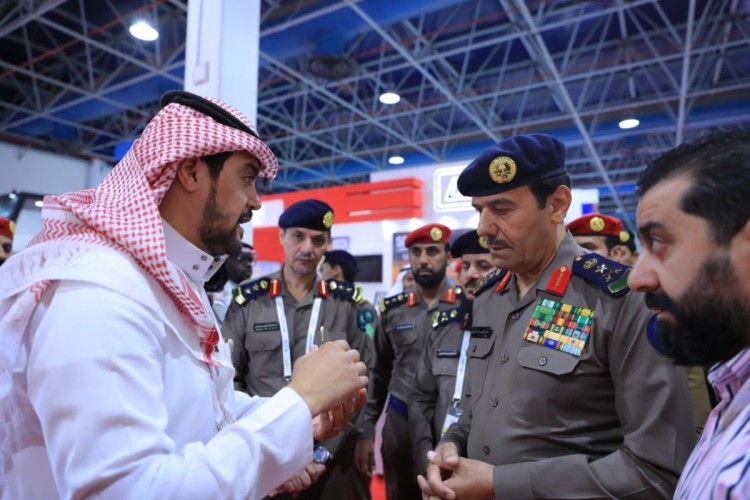 العمرو يفتتح معرض “إنترسك السعودية 2019” بمشاركة 150 شركة محلية ودولية