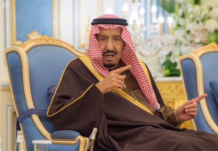 خادم الحرمين يستقبل وزير الصحة ومسؤولي الوزارة والمعنيين بالصحة من القطاعين الحكومي والخاص (صور)