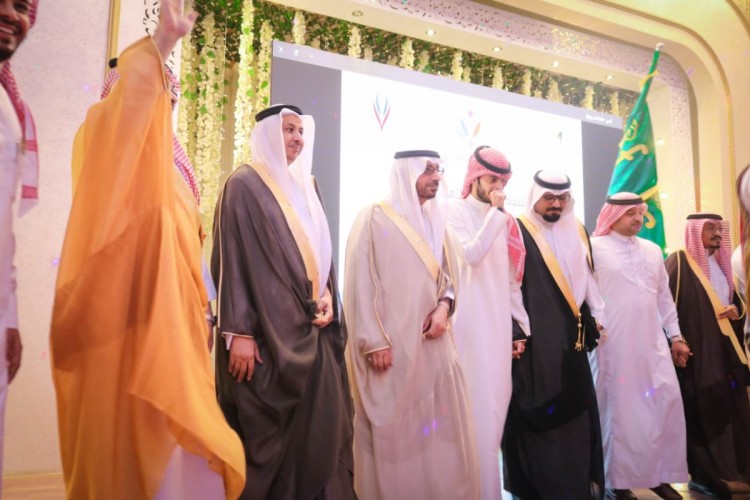 بالصور” تدشين ملتقى ابوعريش الشبابي الأول وفعالية فرحة وطن