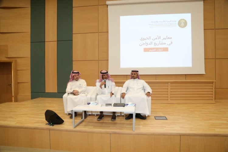 “البيئة” تبدأ تطبيق أدوات جديدة لتقييم معايير الأمن الحيوي في مشاريع الدواجن بداية أبريل