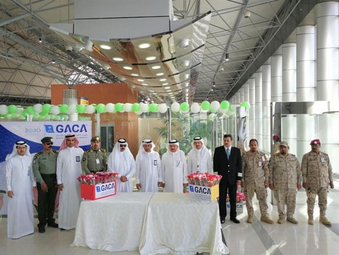 فيديو وصور.. وصول أول رحلة لمطار نجران بعد إعادة تشغيله اليوم