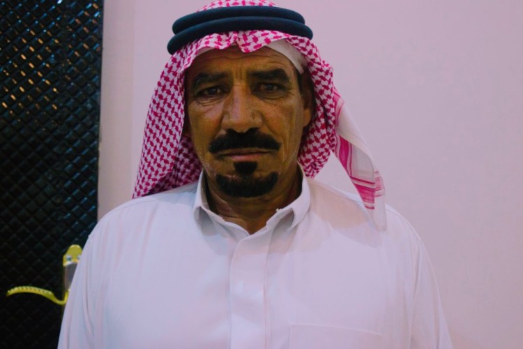 الشاعرسنيدبن غنام يقيم حفل استقبال في ديوانه الجديد