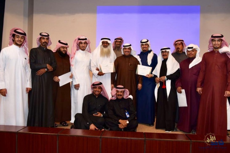 حضور وتفاعل و إحتفاء بالشعر بمركز التأهيل الشامل وبتنظيم ثقافة الأحساء