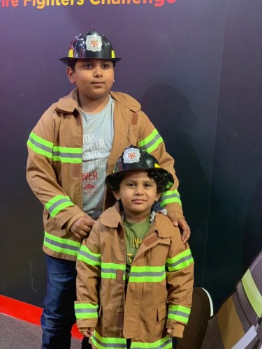 برامج توعوية وترفيهية تبهر زوار “الجنادرية 33”