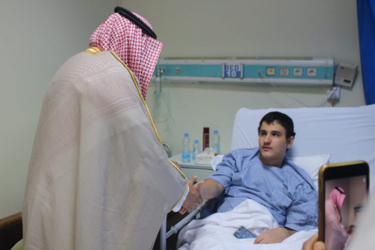 أمانة الرياض تعايد الأطفال المرضى وتشاركهم فرحة العيد