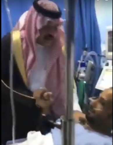 شاهد.. زيارة أمير حائل لرجال مكافحة المخدرات أصـيبوا خلال عملية مداهمة في اليوم الوطني