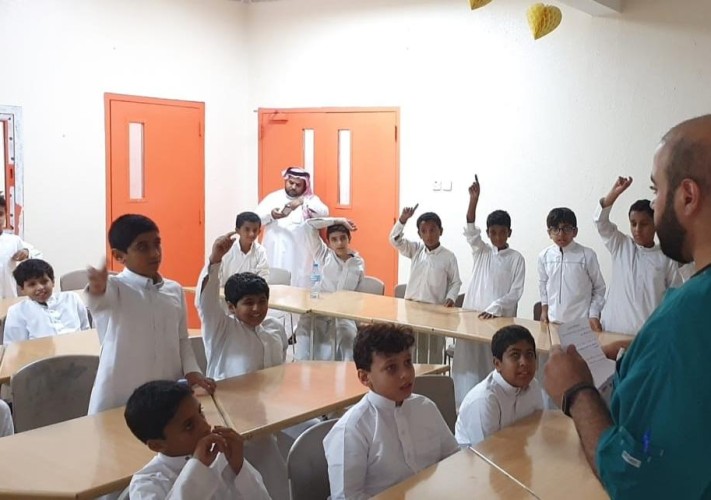 *مستشفى مدينة العيون يقيم برنامج صحي بعنوان الغذاء الصحي والافطار الصباحي*