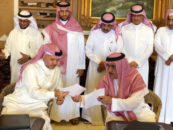 ديوانية آل حسين توقع اتفاقية شراكة مع جمعية ذوي شهداء الواجب