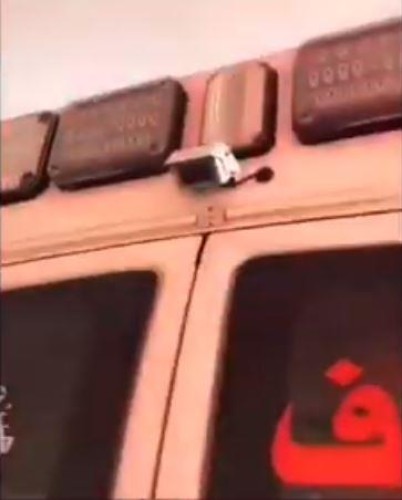 فيديو.. “الهلال الأحمر” يثبّت كاميرات مراقبة خلف سيارات الإسعاف لرصد ملاحقيها