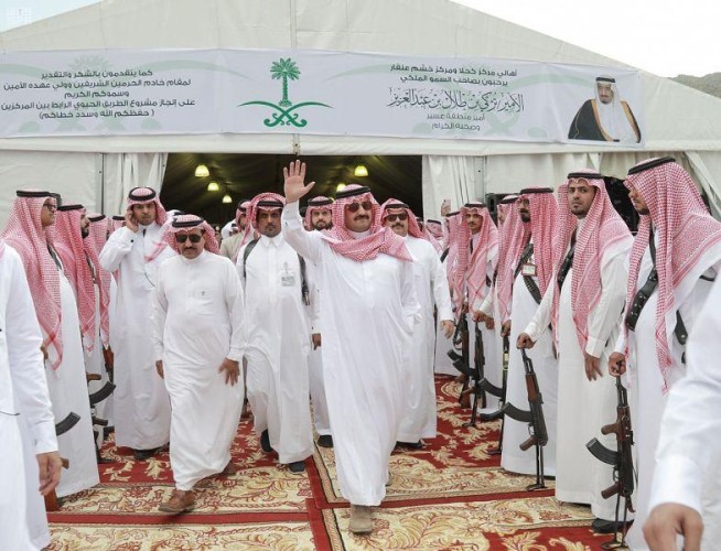 بالفيديو.. أمير عسير: “الحلال بيّن والحرام بيّن” ولن نتساهل مع المماطلين في تنفيذ مشاريع المنطقة