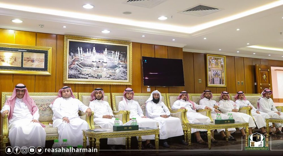 الدكتور عبدالرحمن السديس يدشن مبادرة “بآبائكم نعتز”