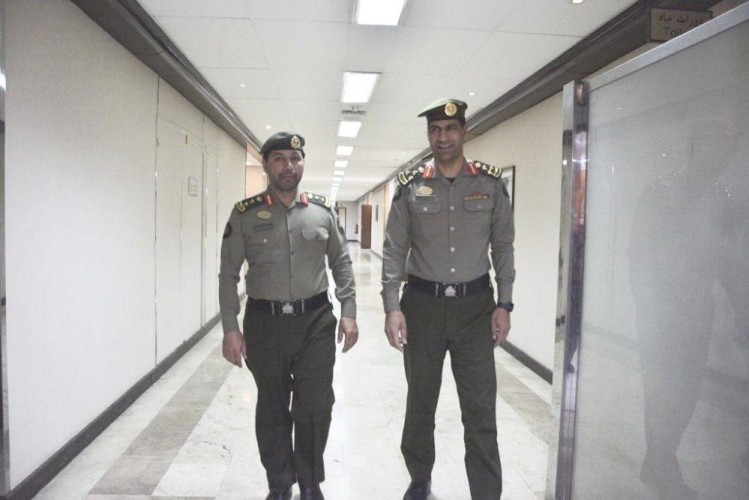 مدير جوازات منطقة حائل يتفقد إدارة الوافدين