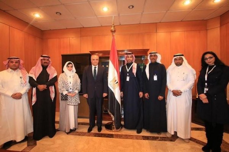 السفير المصري يستقبل وفد المنظمة العربية للسلام والتنمية اليوم الخميس بالعاصمة السعودية الرياض