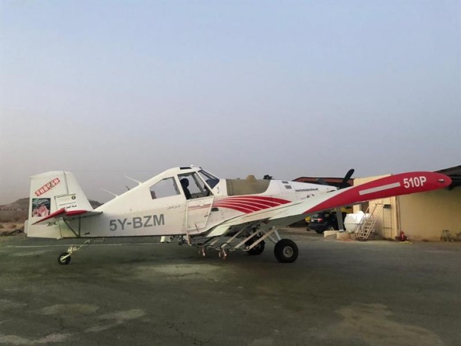 هبوط اضطراري لـ”طائرة رشّ” في منطقة غير مأهولة بـ”تهامة” .. والبحث عن “الطيار”