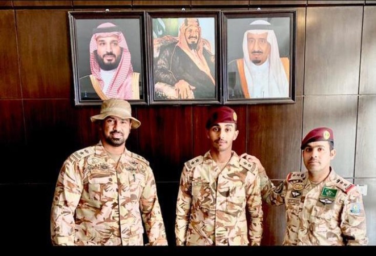 قبيلة “الخواجي” تهنئ “عز” برتبته الجديدة