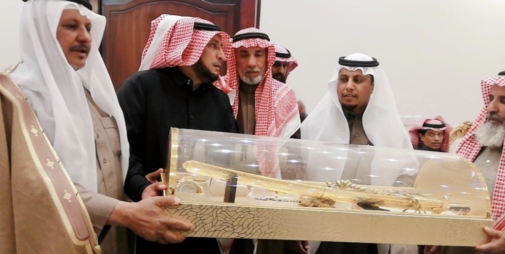 زيارة خاصة من الوجهاء والشعراء لـ”ديوان الإعلامي صالح الصويان” بقرية العرادية