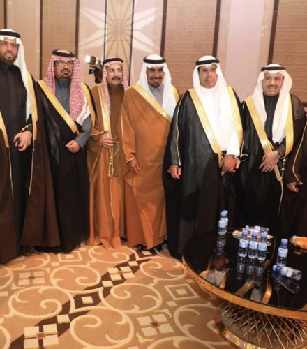 تكريم متميز لــ” رجل الأعمال عليثه العياضي نظير خدمته الاجتماعية والوطنية