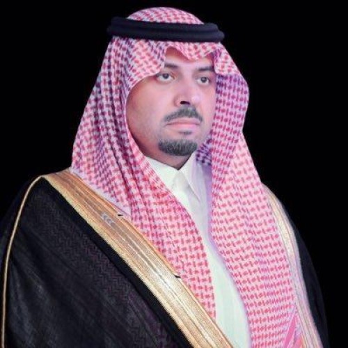 توجيه من أمير الحدود الشمالية بتكثيف الجولات الميدانية للفرق الرقابية بفرع التجارة على المحال التجارية والمخازن