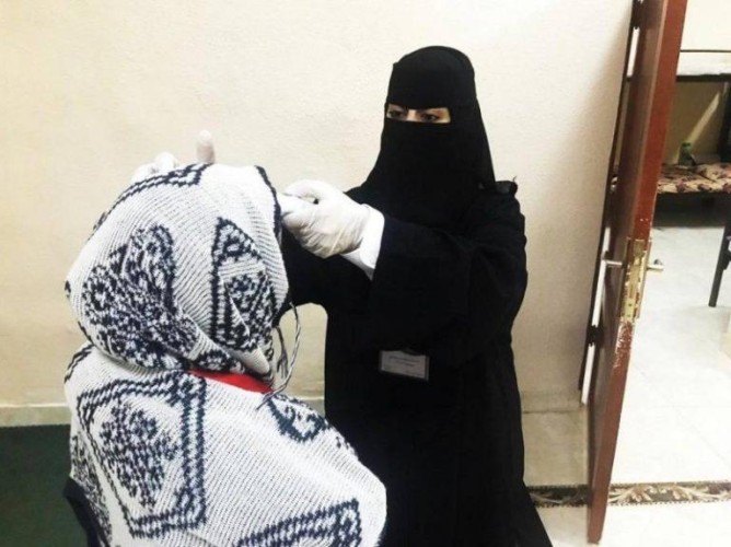 الأستاذه« نهلة العويضة » : تشكر العاملات بمركز دار الإيواء بالشماليه على تنفيذ التعليمات لمكافحة فايروس كورونا