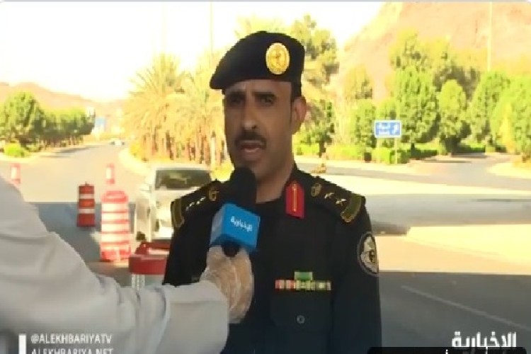 بالفيديو .. العقيد “ذياب الرشيدي”: دوريات الأمن بالمدينة تسخر جهودها في تنفيذ قرار منع التجول