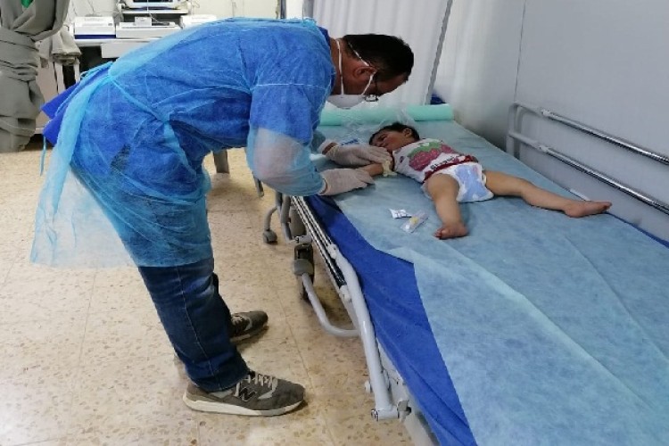 عيادات مركز الملك سلمان للإغاثة مستمرة بتقديم خدماتها للاجئين السوريين في مخيم الزعتري