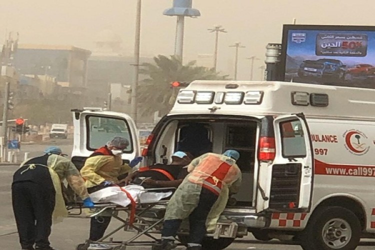 الهلال الأحمر يتلقى أكثر من ٢٨٠ ألف اتصال بمنطقة الرياض