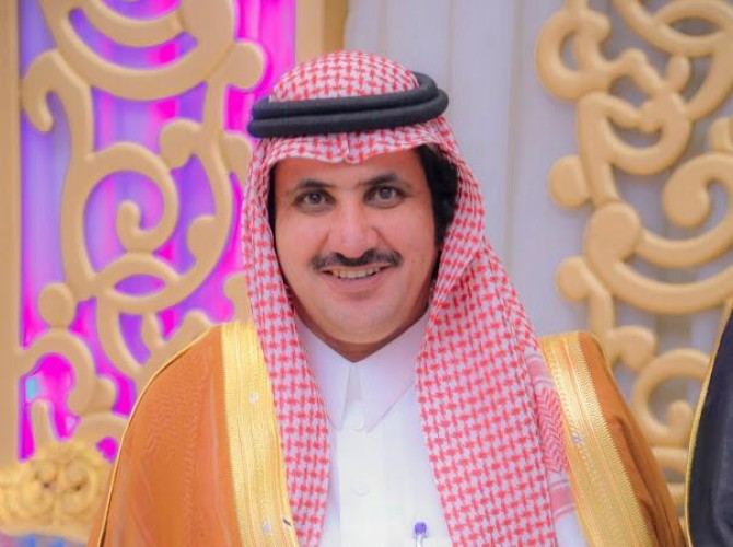 الوجيه الأستاذ  صالح المهيمزي .. رجل المجتمع من الطراز الأول