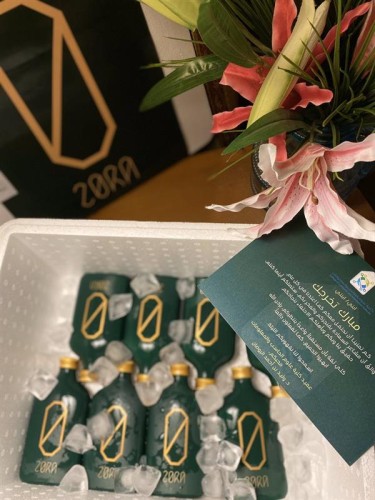 بالصور.. في زمن كورونا.. كلية تهنئ طلابها وطالباتها بالتخرج بطريقة مبتكرة