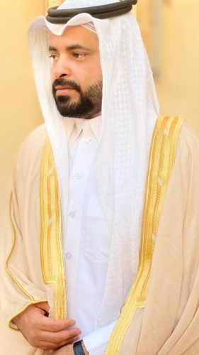 الإعلامي عبد الرحمن عباس يهنئ القيادة الرشيدة بحلول أول أيام عيد الفطر المبارك