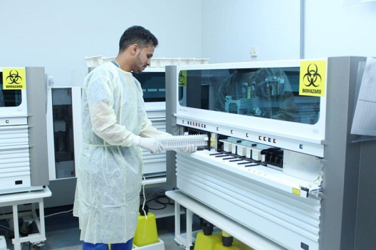 أكثر من نصف مليون فحص مخبري بمستشفى الملك فهد بجازان