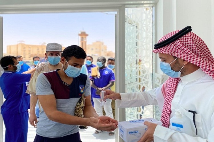 صحة حفر الباطن تشارك إدارة المساجد لنشر التوعية أثناء صلاة الجمعة