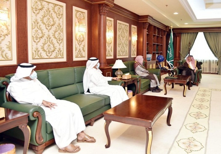 سمو أمير منطقة جازان يستقبل وكلاء ومنسوبي الامارة المهنئين بعيد الفطر المبارك ..