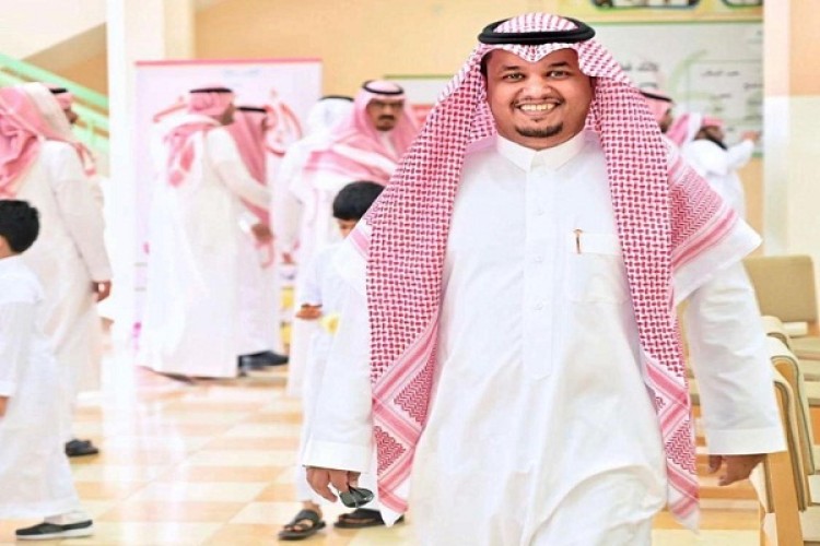 مساعد مدير مستشفى حائل العام الاخصائي “عبدالعزيز الرشيدي” يرُزِق بمولود