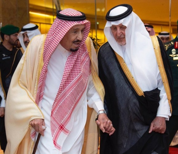 الأمير “خالد الفيصل” ينظم قصيدة جديدة بعنوان “صقر الرجاجيل” بمناسبة شفاء الملك سلمان